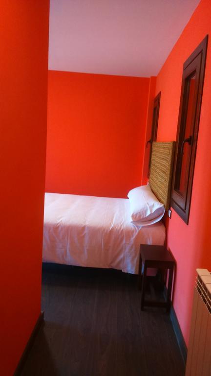 Casa Arrieta Guest House Castejon de Valdejasa Bagian luar foto